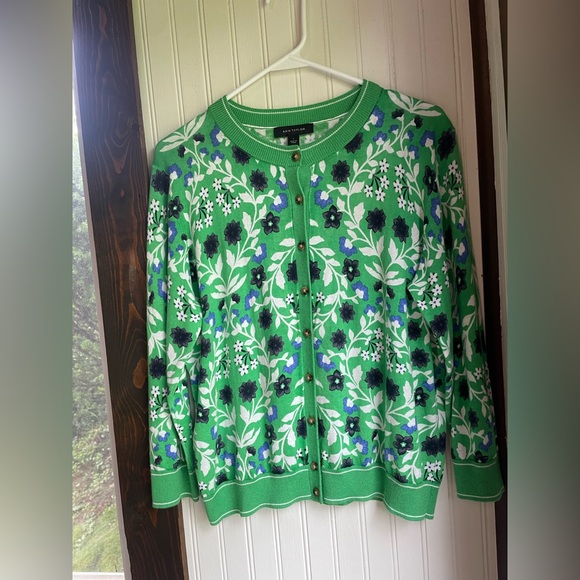 Ann Taylor Green Floral Cardigan - Picture 1 of 4